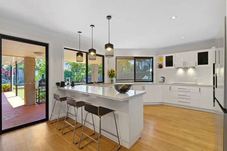 15 Argyle Place, Victoria Point QLD 4165