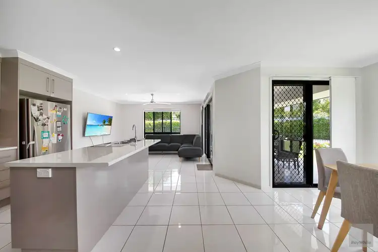 Sixth view of Homely house listing, 2 Red Emperor Way, Lammermoor QLD 4703