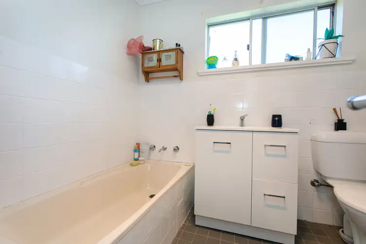 Seventh view of Homely townhouse listing, 33B Newcombe Street, Cowra NSW 2794