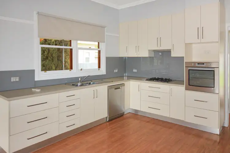 Second view of Homely house listing, 5 Kathryn Street, Benalla VIC 3672