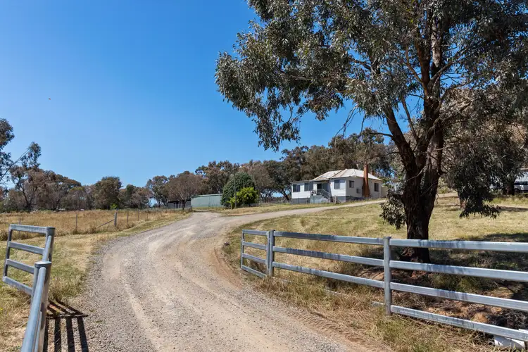 6 Dale Street, Bookham NSW 2582