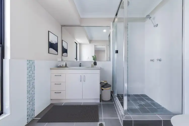 Sixth view of Homely semi-detached listing, 14 Sunset Drive, Jubilee Pocket QLD 4802