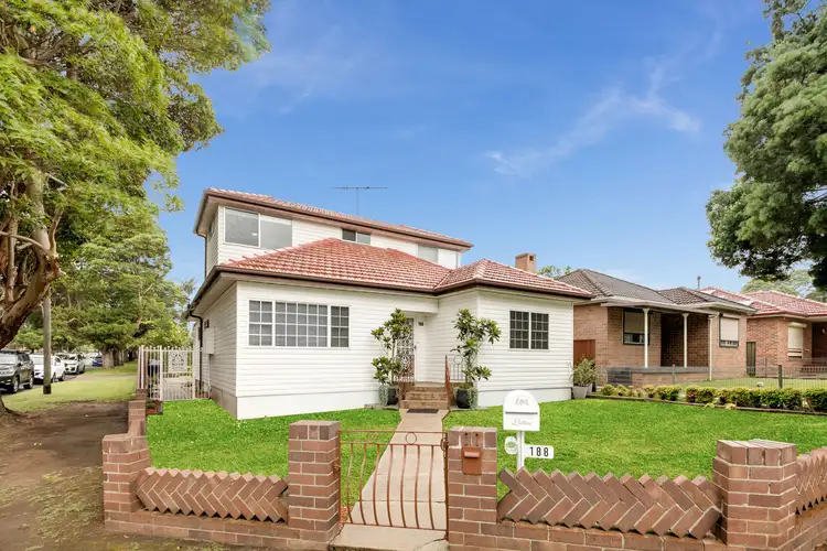 188 Bonds Road, Riverwood NSW 2210