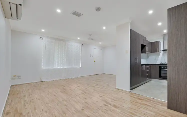Sixth view of Homely villa listing, 5/212-222 Harrow Road, Glenfield NSW 2167