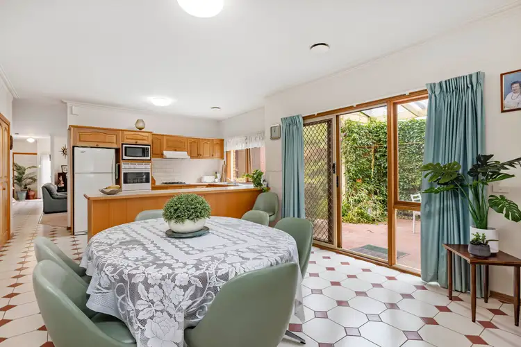 Fifth view of Homely house listing, 4 Kensington Avenue, Frankston South VIC 3199