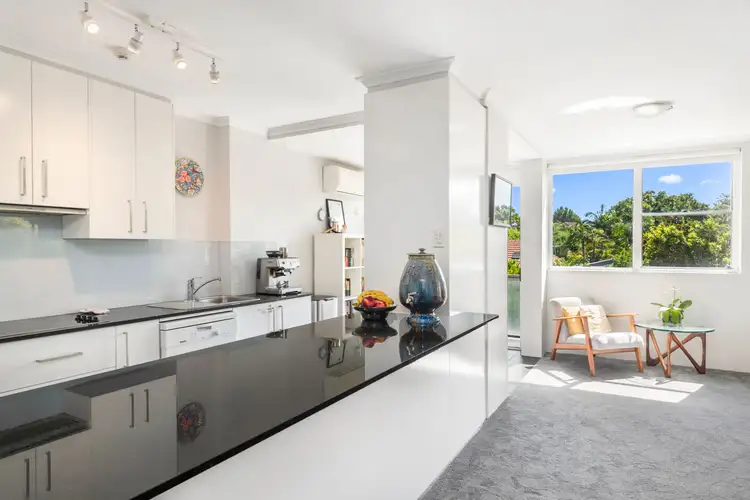 Second view of Homely apartment listing, 9/6-12 Prospect Avenue, Cremorne NSW 2090