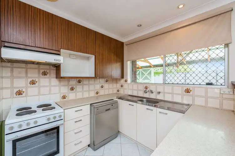 Fifth view of Homely house listing, 8 Hera Close, Cooloongup WA 6168