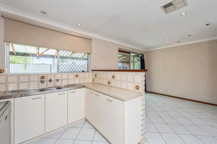 Sixth view of Homely house listing, 8 Hera Close, Cooloongup WA 6168
