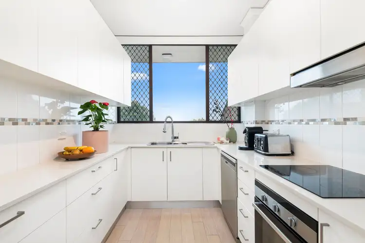 Fourth view of Homely apartment listing, 17/5-13 Belgrave Street, Cremorne NSW 2090