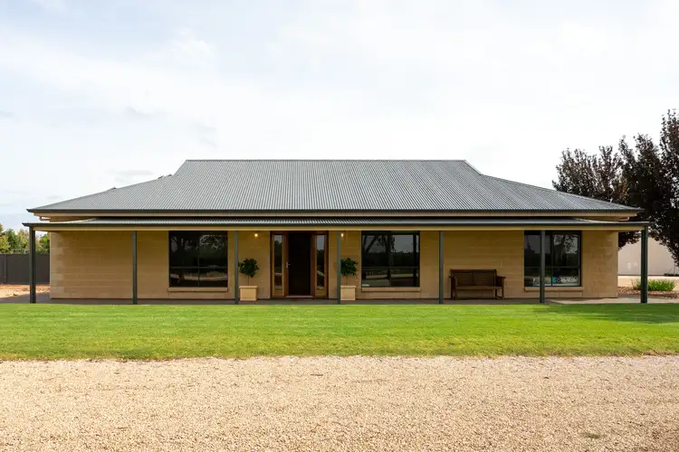 55 Stockdale Road, Loveday SA 5345