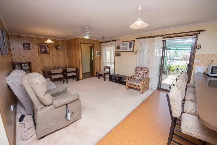 Fifth view of Homely house listing, 9 Byrnes Street, Swan Hill VIC 3585