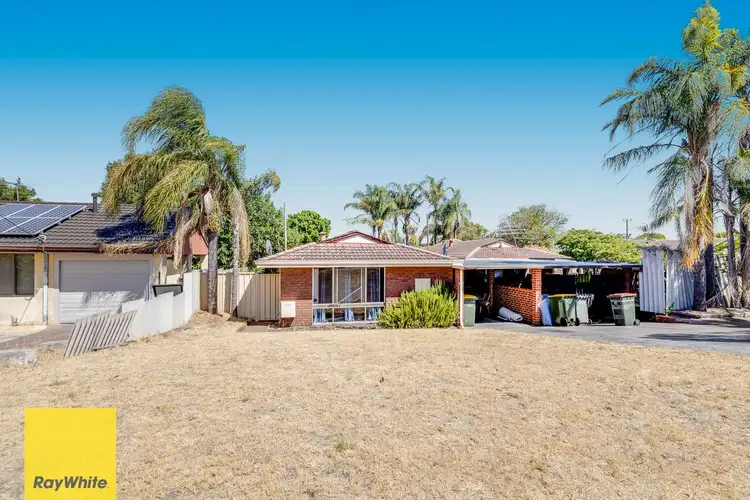 52B Templeton Crescent, Girrawheen WA 6064