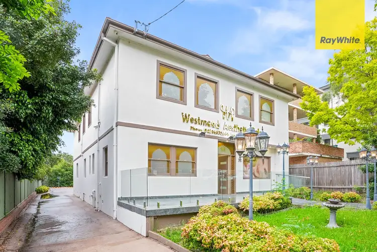 12 Caroline Street, Westmead NSW 2145