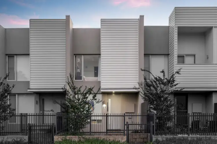 17 Geebung Lane, Denham Court NSW 2565