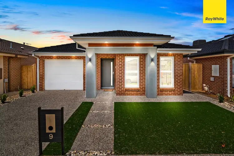 9 Metroon Drive, Weir Views VIC 3338