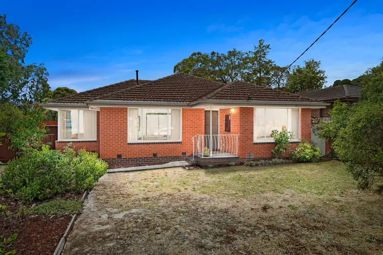 49 Gladesville Drive, Kilsyth VIC 3137