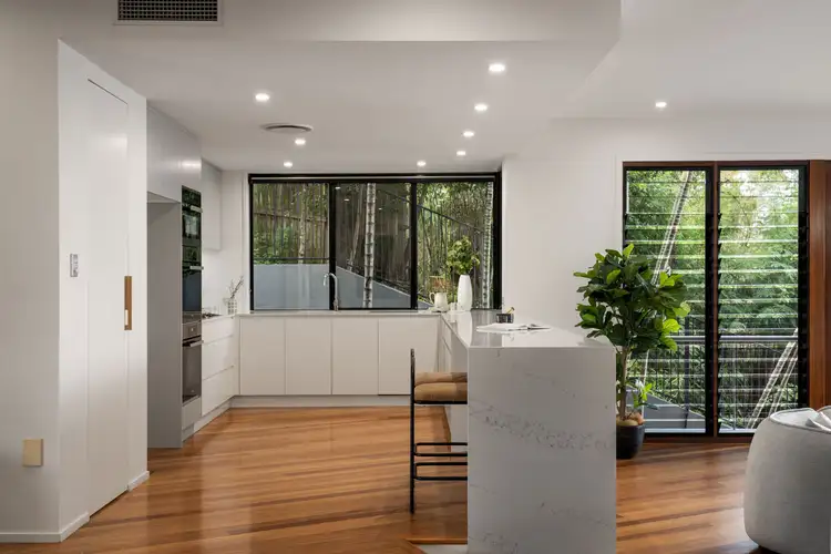 Fourth view of Homely house listing, 10 Aaron Avenue, Hawthorne QLD 4171