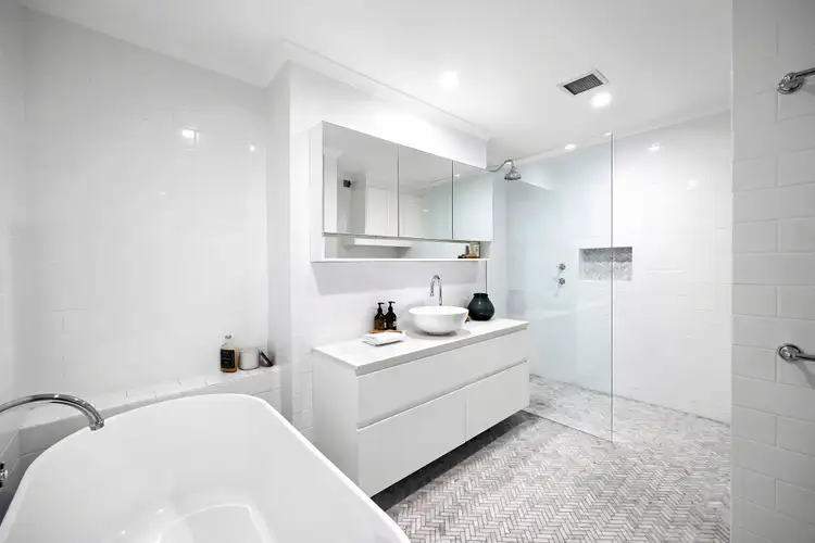 Sixth view of Homely apartment listing, 6/156 Military Road, Neutral Bay NSW 2089