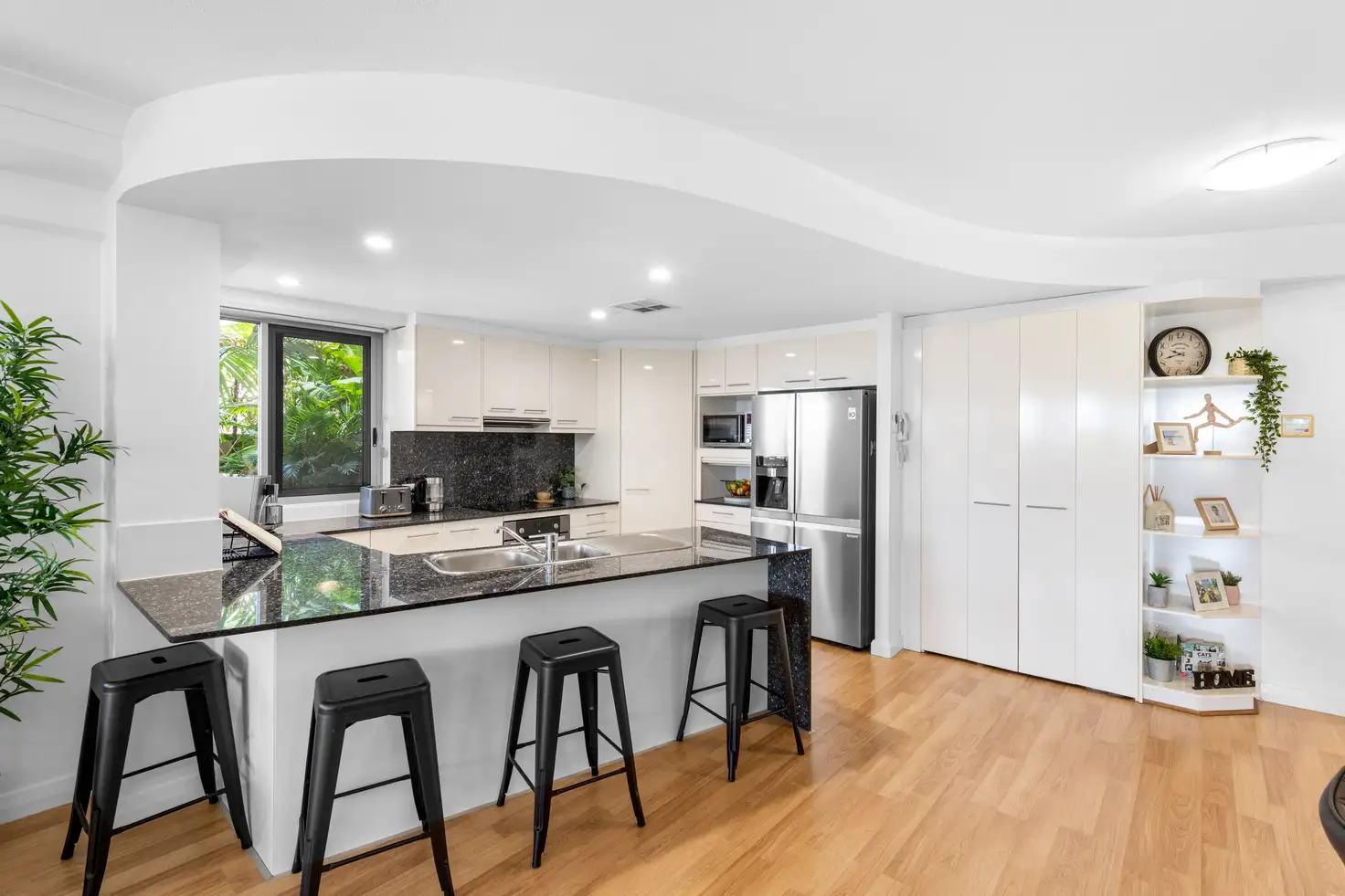 Main view of Homely unit listing, Unit 2/32 Saltair Street, Kings Beach QLD 4551