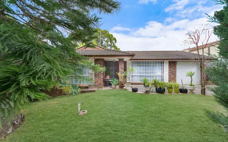 60 Haredale Street, Ambarvale NSW 2560