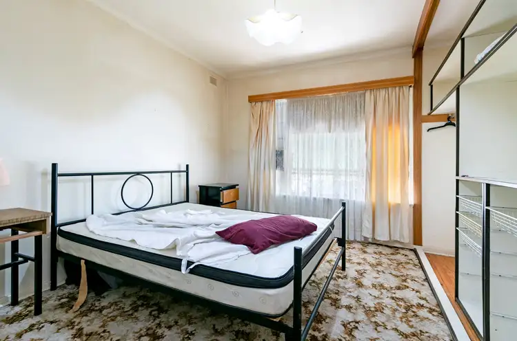Fifth view of Homely house listing, 10 Maru Court, Para Hills SA 5096