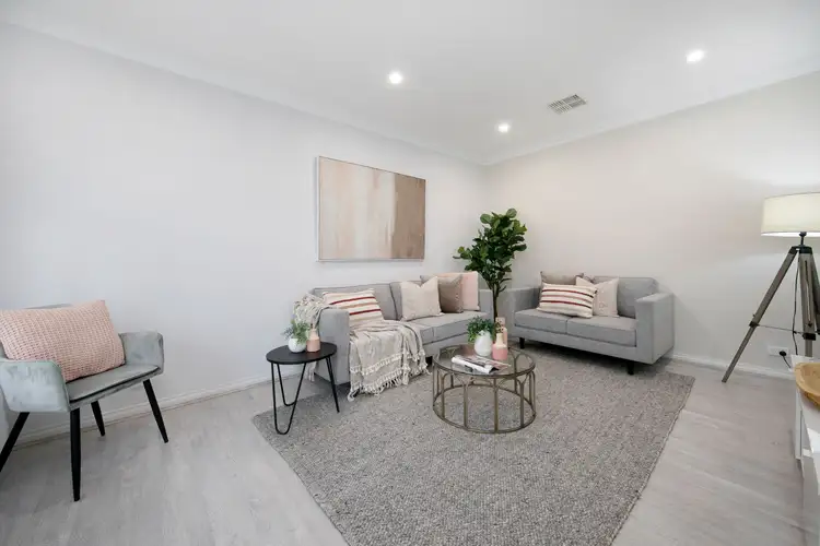 21 Heather Drive, Para Vista SA 5093