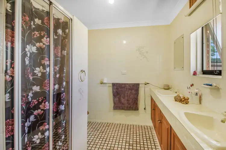 Sixth view of Homely house listing, 11 Dyer Court, Renmark SA 5341