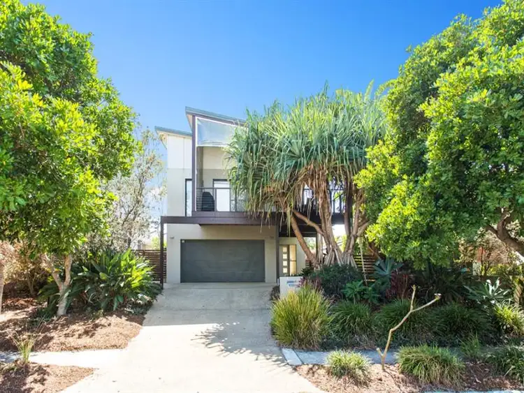 9 Clara Lane, Casuarina NSW 2487
