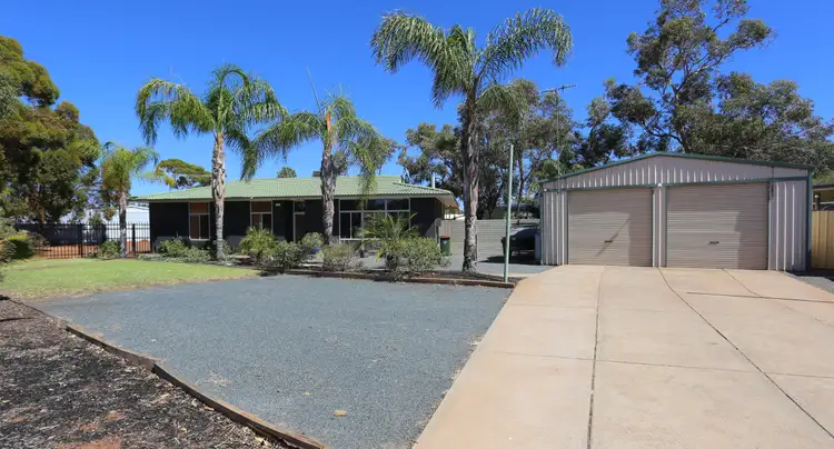 13 Oleosa Court, Kambalda West WA 6442