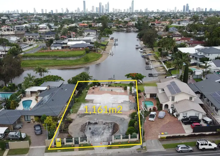 744 Nerang Broadbeach Road, Carrara QLD 4211