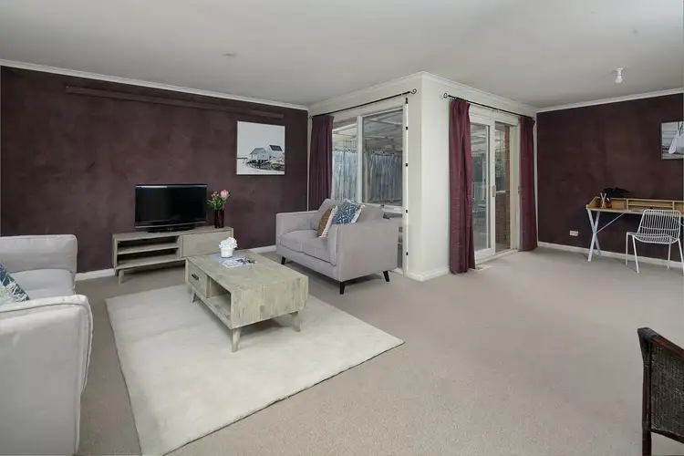 Second view of Homely house listing, 5 Denise Court, Langwarrin VIC 3910