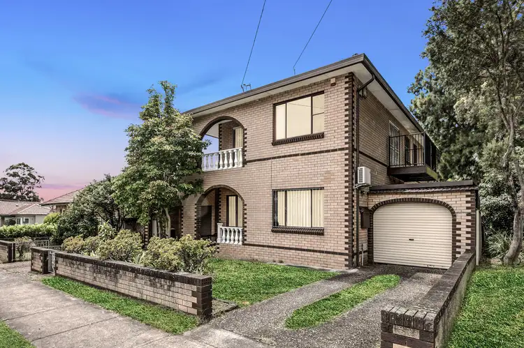 16 Margaret Street, Kingsgrove NSW 2208