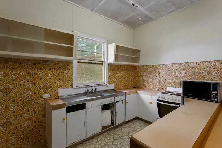 Third view of Homely house listing, 1 Beelbee Street, Harristown QLD 4350