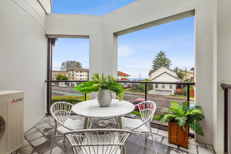 Second view of Homely apartment listing, 6/146 Ocean Street, Narrabeen NSW 2101