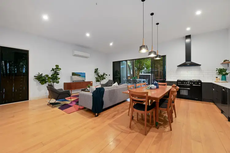 Fifth view of Homely house listing, 2 Peach Street, Greenslopes QLD 4120