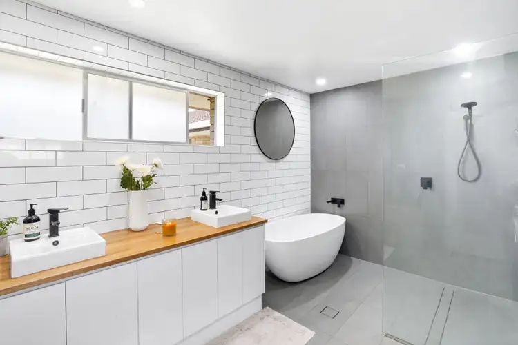 Second view of Homely unit listing, 18/2 Nagel Avenue, Miami QLD 4220