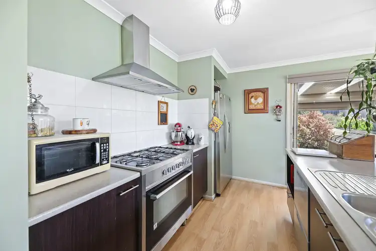 Second view of Homely house listing, 7 Bronte Court, Drouin VIC 3818