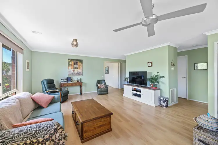 Third view of Homely house listing, 7 Bronte Court, Drouin VIC 3818