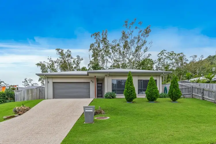 13 Pearl Street, Cannonvale QLD 4802