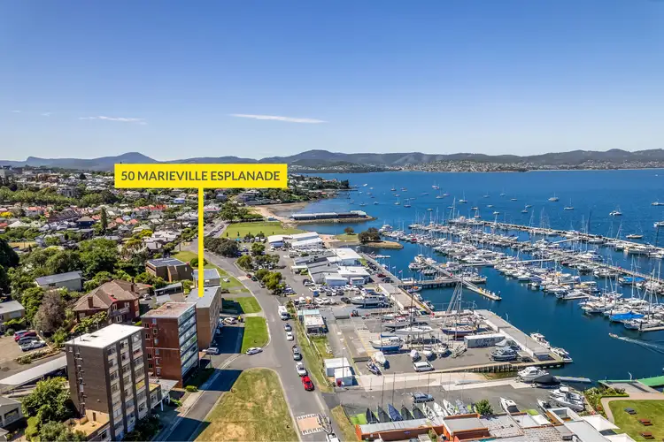 2/50 Marieville Esplanade, Sandy Bay TAS 7005