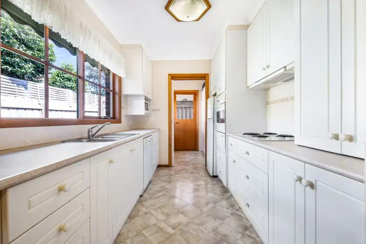 Fifth view of Homely unit listing, 2/1 Bruce Street, Mount Waverley VIC 3149