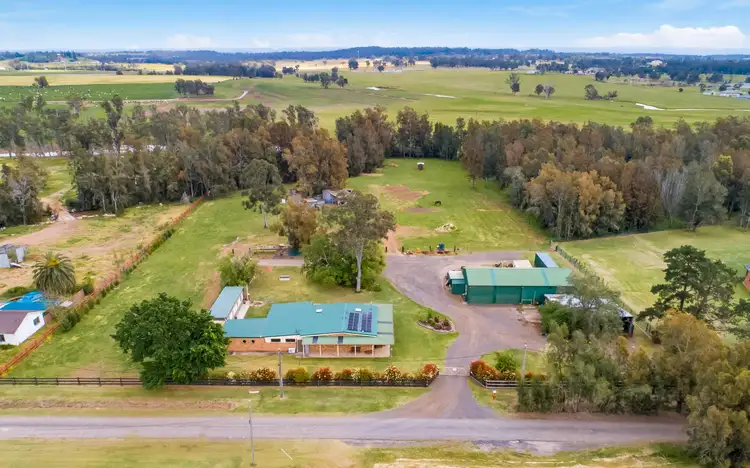 47 Robens Crescent, Catherine Field NSW 2557