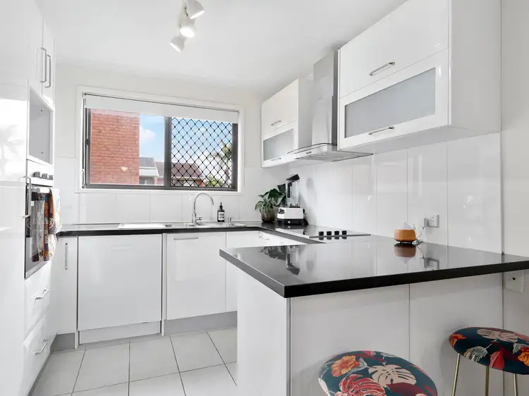 16/87 Springwood Road, Springwood QLD 4127