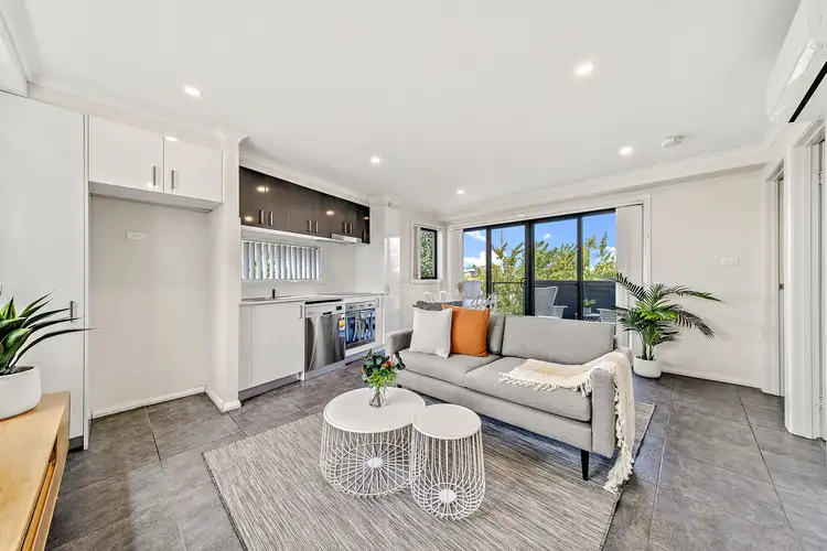 10/60 John Gorton Drive, Coombs ACT 2611