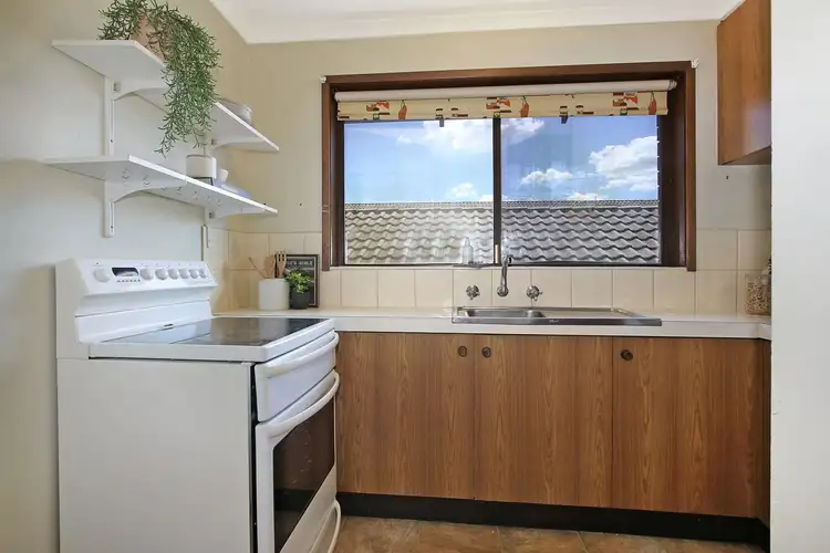 Fifth view of Homely unit listing, 6/881 Padman Drive, West Albury NSW 2640