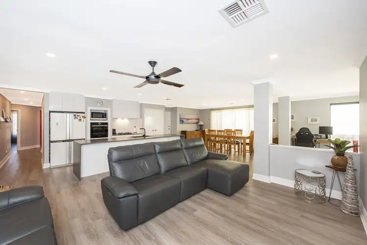 Second view of Homely house listing, 16 Searchers Crescent, Baldivis WA 6171