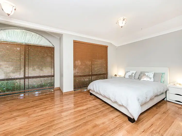 Fifth view of Homely house listing, 4 Rutherford Square, Orelia WA 6167