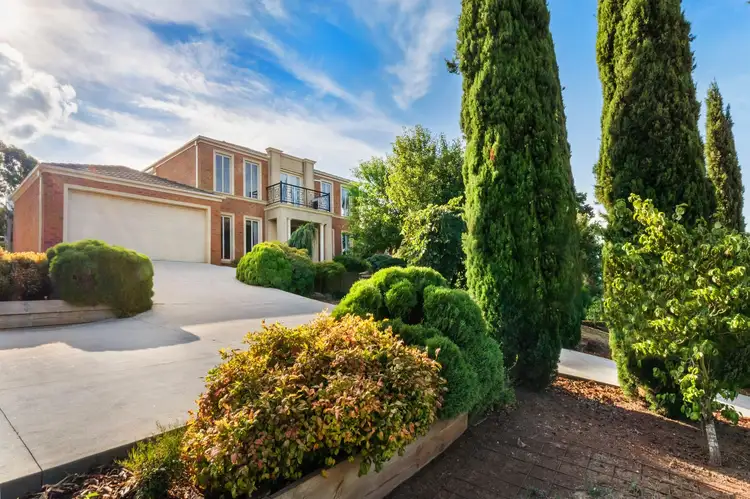3 Hereford Way, Romsey VIC 3434