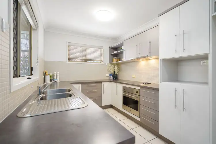 Sixth view of Homely unit listing, 2/27 Paragon Street, Yeronga QLD 4104