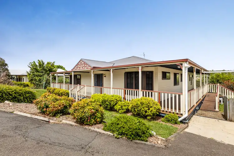 Second view of Homely house listing, 5 Kym Court, Hodgson Vale QLD 4352